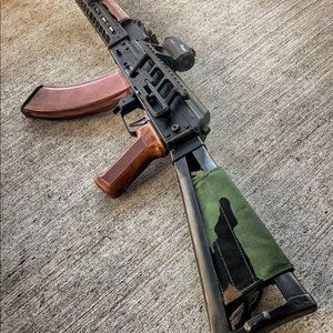 Meet your Posher, Roman